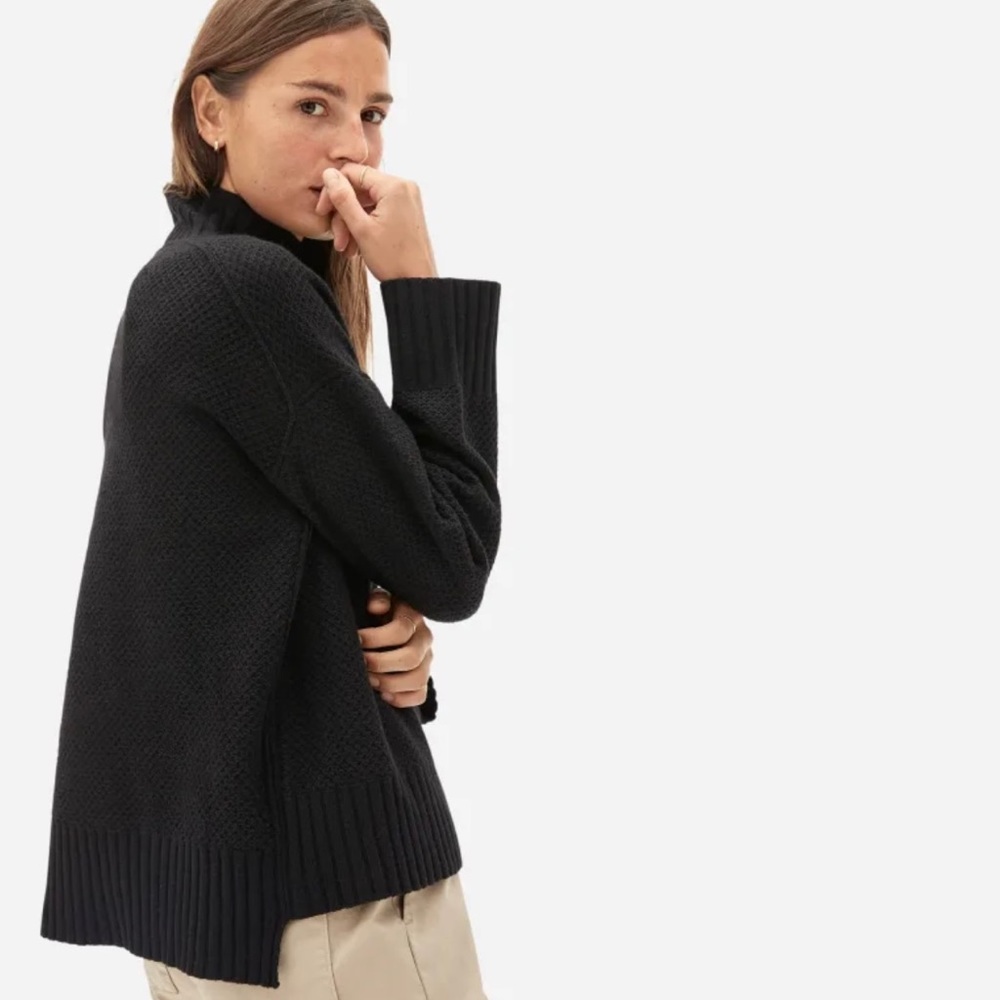 Everlane Stroopwafel Cashmere Turtleneck